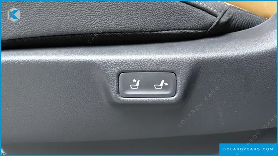KIA CARNIVAL DIESEL 9-SEATER NOBLESSE