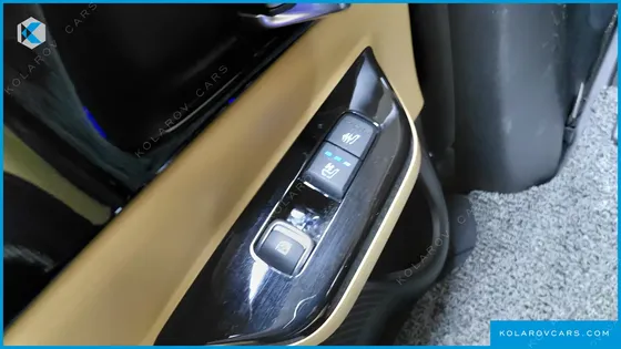 KIA CARNIVAL DIESEL 9-SEATER NOBLESSE