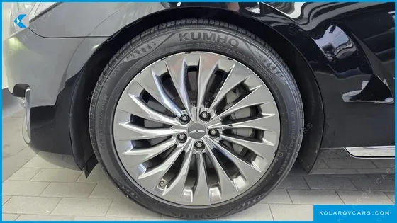 GENESIS EQ900 5.0 GDI AWD