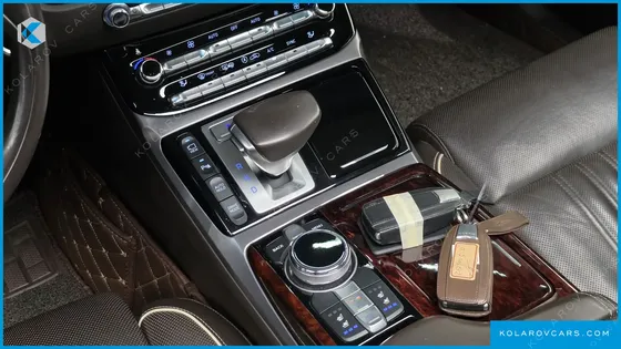 GENESIS EQ900 5.0 GDI AWD