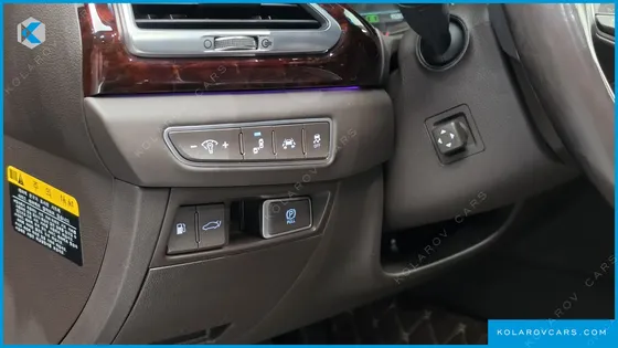 GENESIS EQ900 5.0 GDI AWD