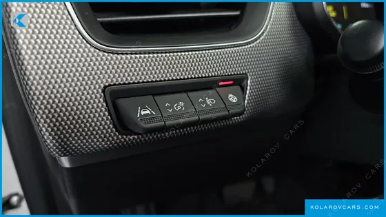 RENAULT KOREA ARCANA 1.6 E-TECH TECHNO