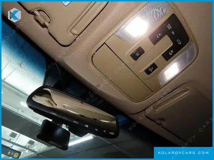 KIA CARNIVAL GASOLINE 7-SEATER HI-LIMOUSINE