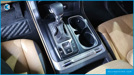 KIA CARNIVAL DIESEL 9-SEATER PRESTIGE