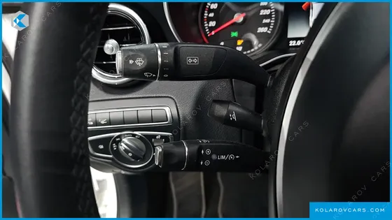 MERCEDES C-CLASS C220 D AVANTGARDE