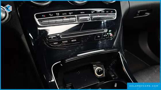 MERCEDES C-CLASS C220 D AVANTGARDE