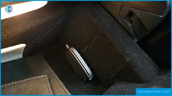 MERCEDES C-CLASS C220 D AVANTGARDE
