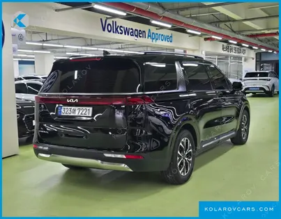 KIA CARNIVAL GASOLINE 9-SEATER NOBLESSE