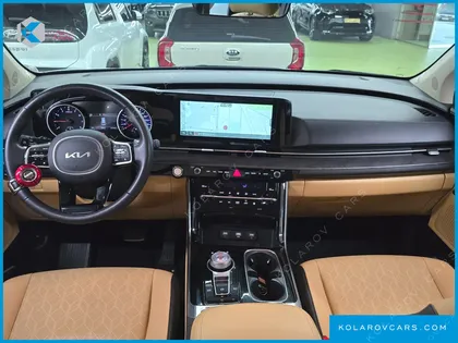 KIA CARNIVAL GASOLINE 9-SEATER NOBLESSE