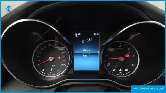 MERCEDES C-CLASS C220 D AVANTGARDE
