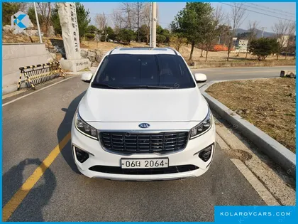 KIA CARNIVAL 9-SEATER NOBLESSE SPECIAL