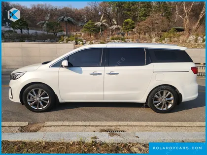 KIA CARNIVAL 9-SEATER NOBLESSE SPECIAL