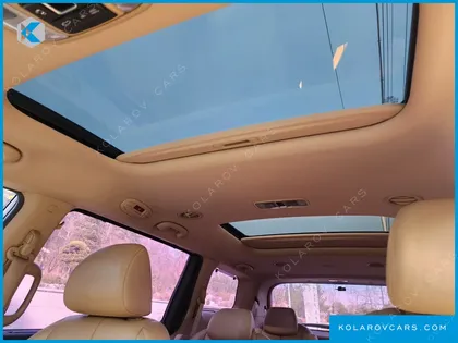 KIA CARNIVAL 9-SEATER NOBLESSE SPECIAL
