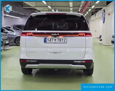 KIA CARNIVAL GASOLINE 9-SEATER PRESTIGE