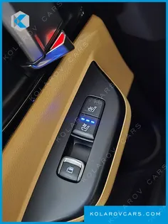 KIA CARNIVAL GASOLINE 9-SEATER PRESTIGE