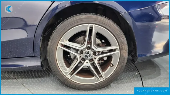 MERCEDES C-CLASS C220 D 4MATIC AMG LINE