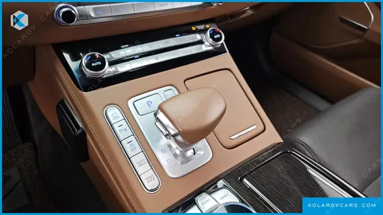 GENESIS G90 3.8