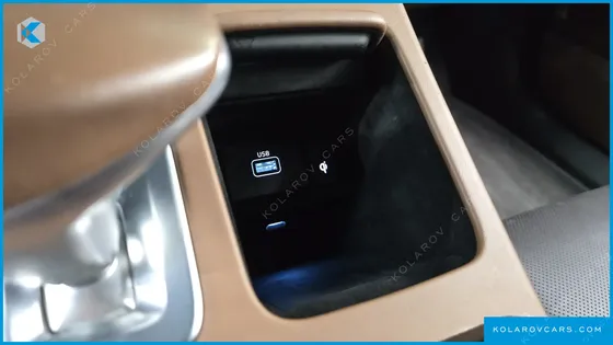 GENESIS G90 3.8 AWD