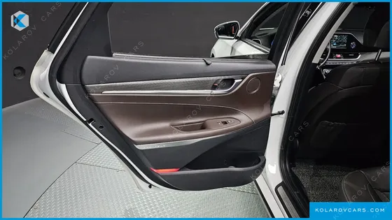 HYUNDAI GRANDEUR EXCLUSIVE