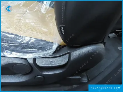 KIA CARNIVAL DIESEL 9-SEATER PRESTIGE