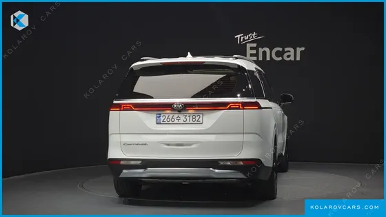 KIA CARNIVAL DIESEL 9-SEATER NOBLESSE