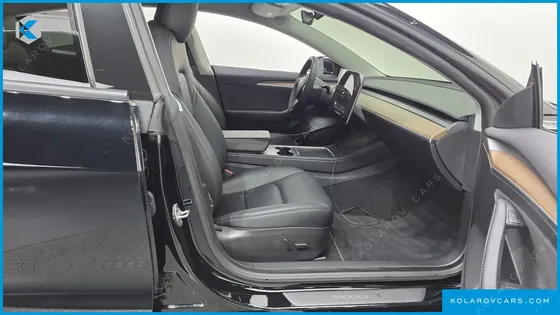 TESLA MODEL 3 LONG RANGE AWD