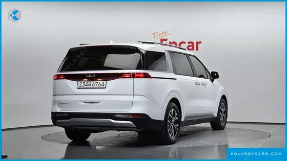 KIA CARNIVAL DIESEL 9-SEATER PRESTIGE