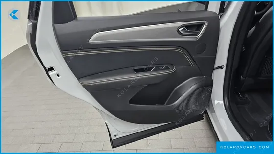 RENAULT KOREA ARCANA 1.6 GTE ICONIC