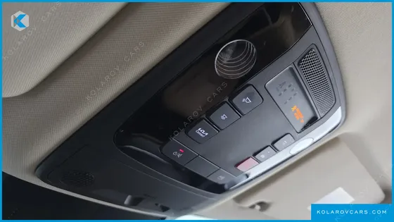 KIA CARNIVAL DIESEL 9-SEATER PRESTIGE
