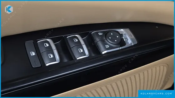 KIA CARNIVAL DIESEL 9-SEATER PRESTIGE