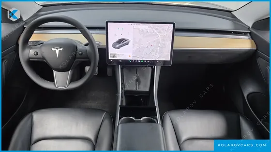 TESLA MODEL 3 STANDARD RANGE PLUE RWD
