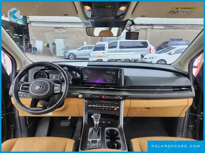 KIA CARNIVAL DIESEL 11-SEATER PRESTIGE