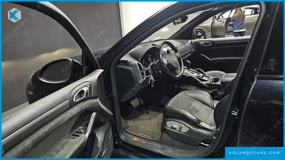 PORSCHE CAYENNE 4.8 GTS