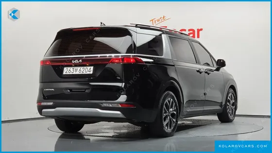KIA CARNIVAL DIESEL 9-SEATER PRESTIGE