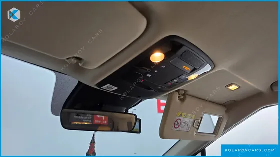 KIA CARNIVAL DIESEL 9-SEATER PRESTIGE