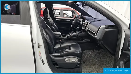 PORSCHE CAYENNE 4.8 S