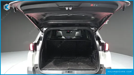 PEUGEOT 5008 1.5 BLUEHDI GT LINE