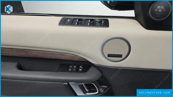 LAND ROVER DISCOVERY 3.0 SD6 HSE