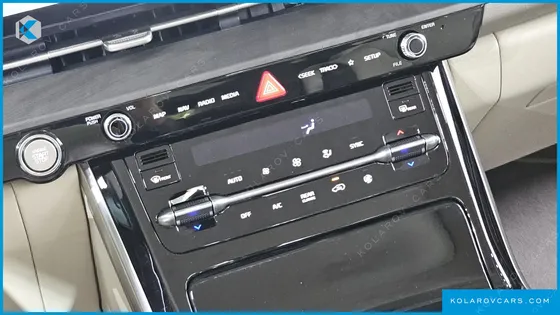 KIA CARNIVAL DIESEL 9-SEATER HI-LIMOUSINE(SPECIAL VEHICLE)