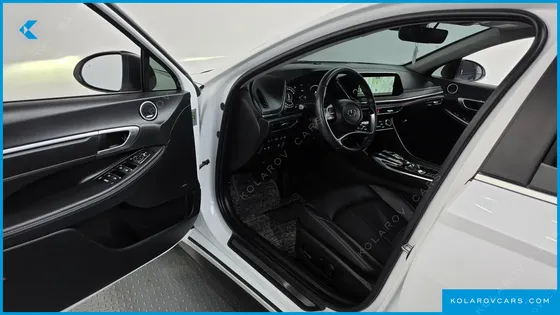 HYUNDAI SONATA PREMIUM PLUS