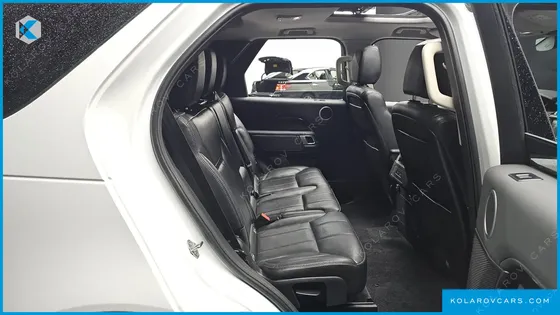 LAND ROVER DISCOVERY 3.0 SD6 SE