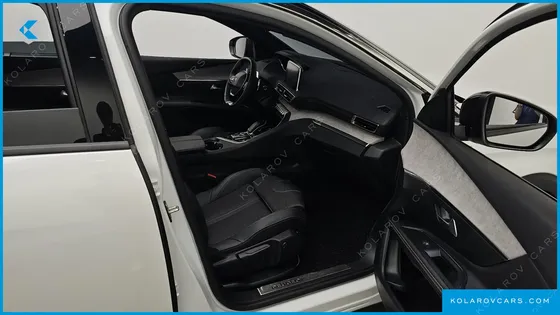 PEUGEOT 5008 1.2 PURE TECH GT