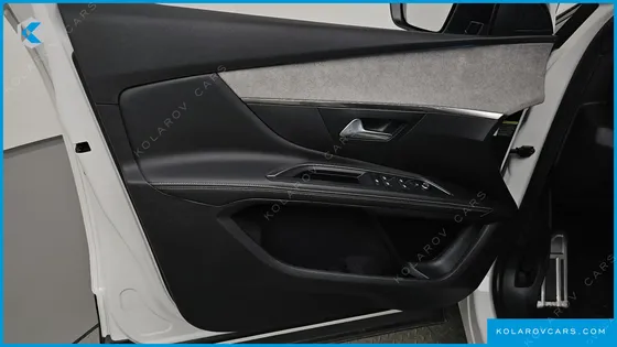 PEUGEOT 5008 1.2 PURE TECH GT