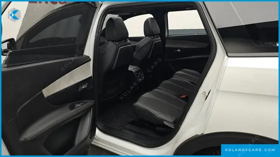 PEUGEOT 5008 1.2 PURE TECH GT