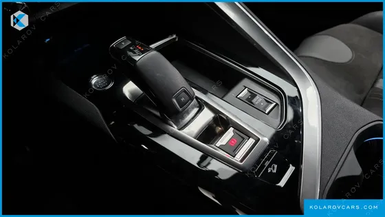 PEUGEOT 5008 1.5 BLUEHDI GT