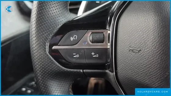 PEUGEOT 5008 1.5 BLUEHDI GT