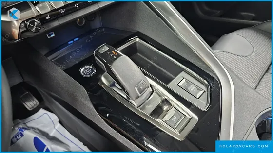 PEUGEOT 5008 1.5 BLUEHDI ALLURE