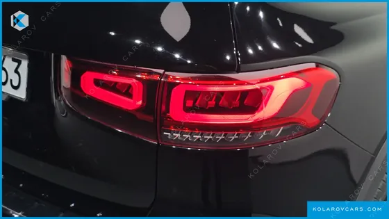 MERCEDES GLB-CLASS GLB220