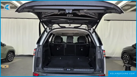 LAND ROVER DISCOVERY 3.0 SD6 SE