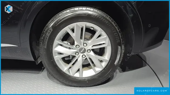 GENESIS GV70 2.5T GASOLINE 2WD
